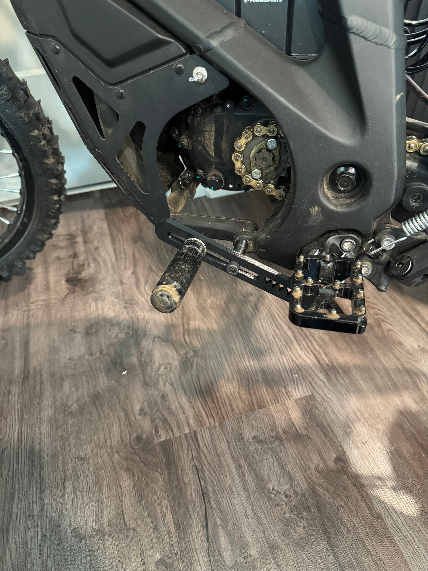 Altis delta shiftlock (pre orders)